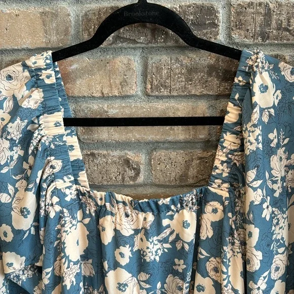 Piper and scoot floral dress. NWOT - Picture 2 of 4